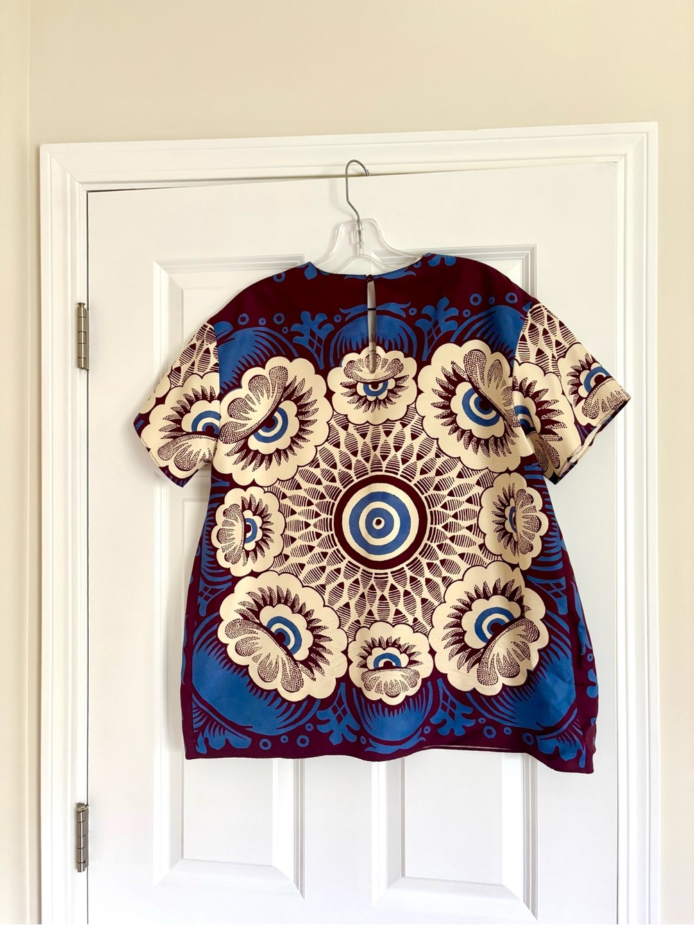 Valentino Garavani Purple and Cream Floral Short-Sleeve Blouse. Authentic. - Picture 2 of 4